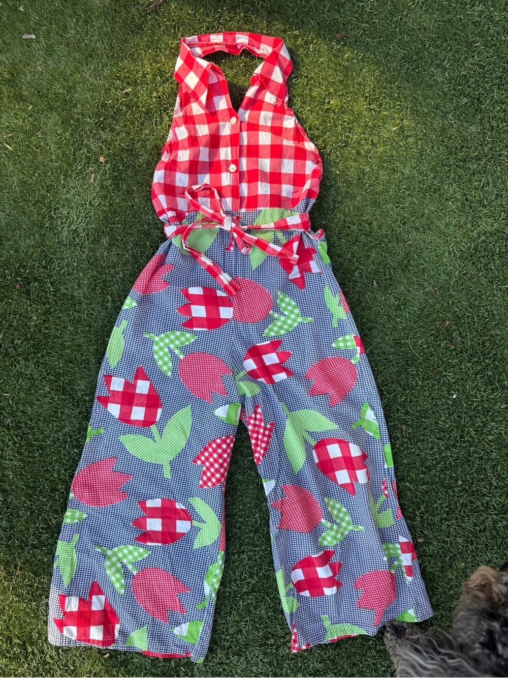 1960s/70s Vintage Red Gingham Tulips Halter Floral Jumpsuit - Picture 4 of 9